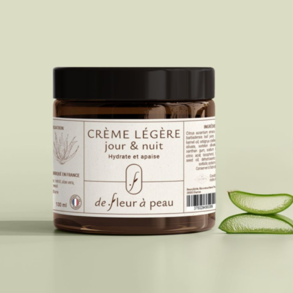 Lightweight Day & Night Cream – Hydrates & Soothes